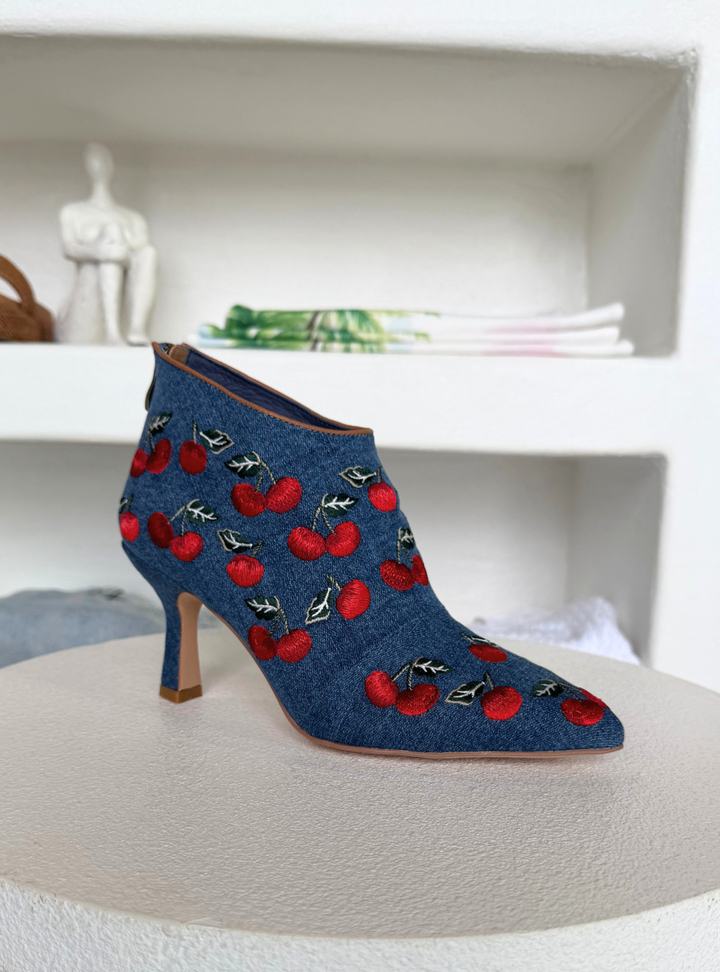 Larasy - Blue Cherry Denim