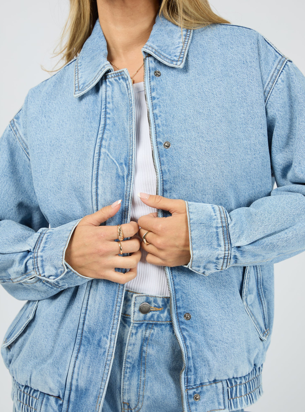 Max Bomber - Light Blue