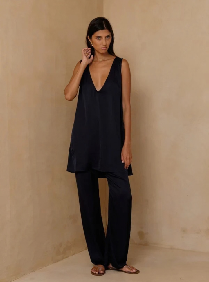 Essentia Pant - Black