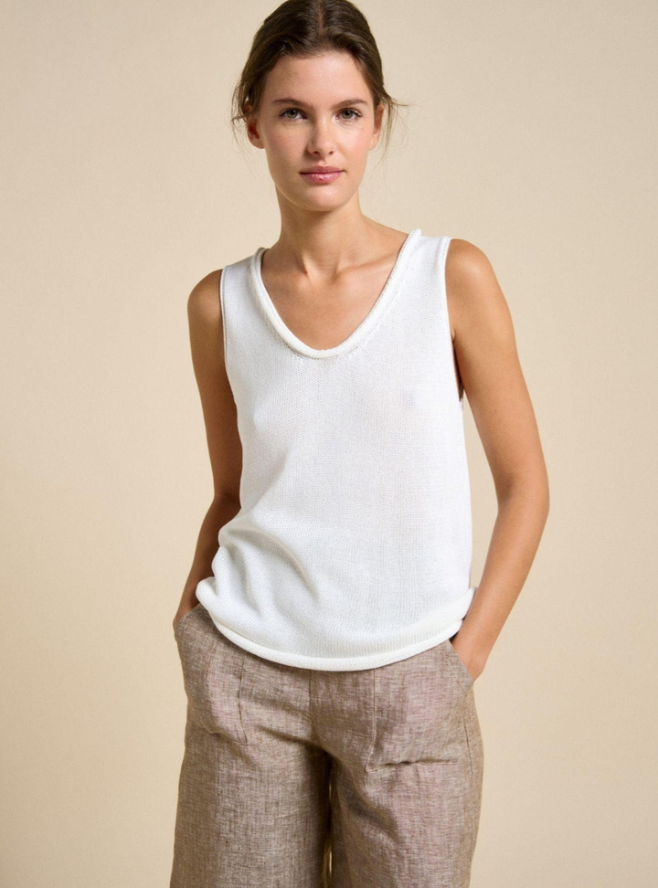 Scoop Spring Tank - White