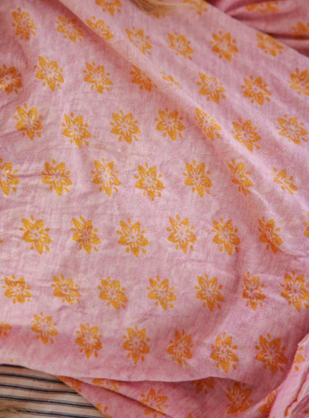 Magnolia Pearl Viggo Tee 2497 - Texas Yellow Star