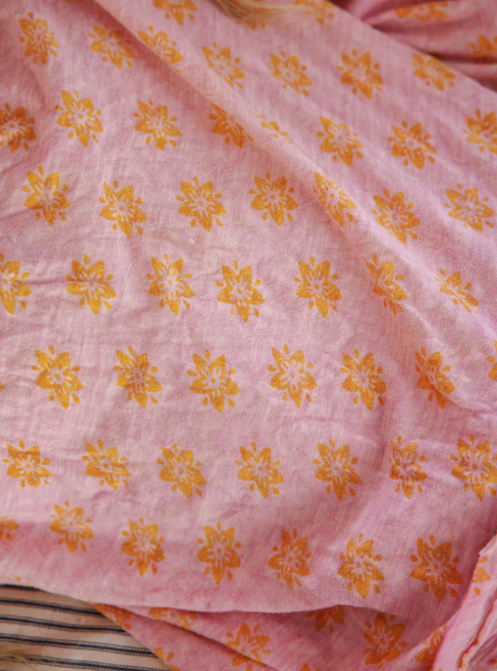 Magnolia Pearl Viggo Tee 2497 - Texas Yellow Star