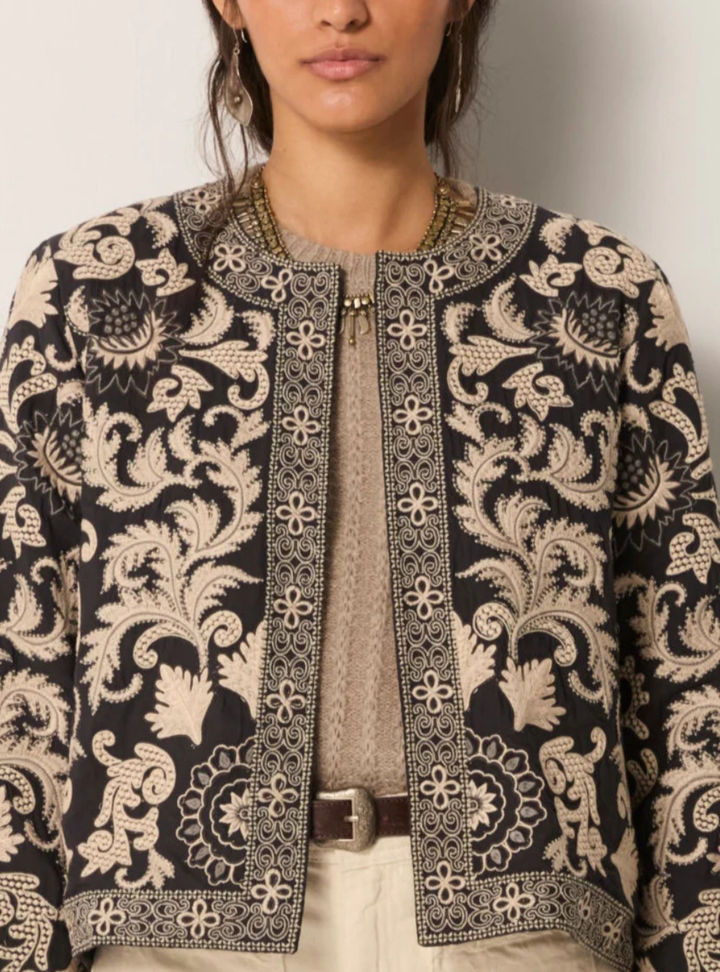 Balani Jacket - Chuvash