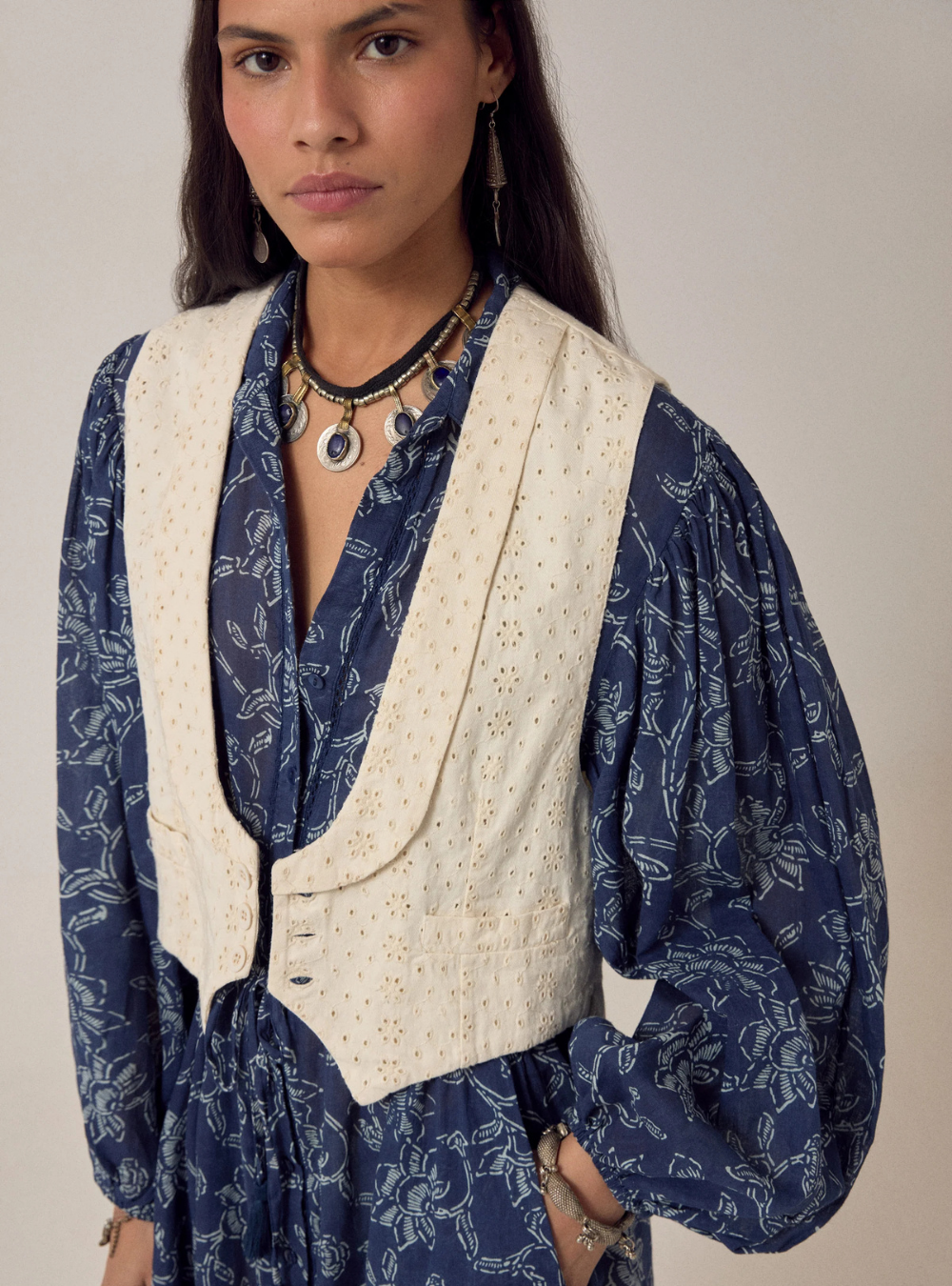 Florence Vest - Shell Brodé