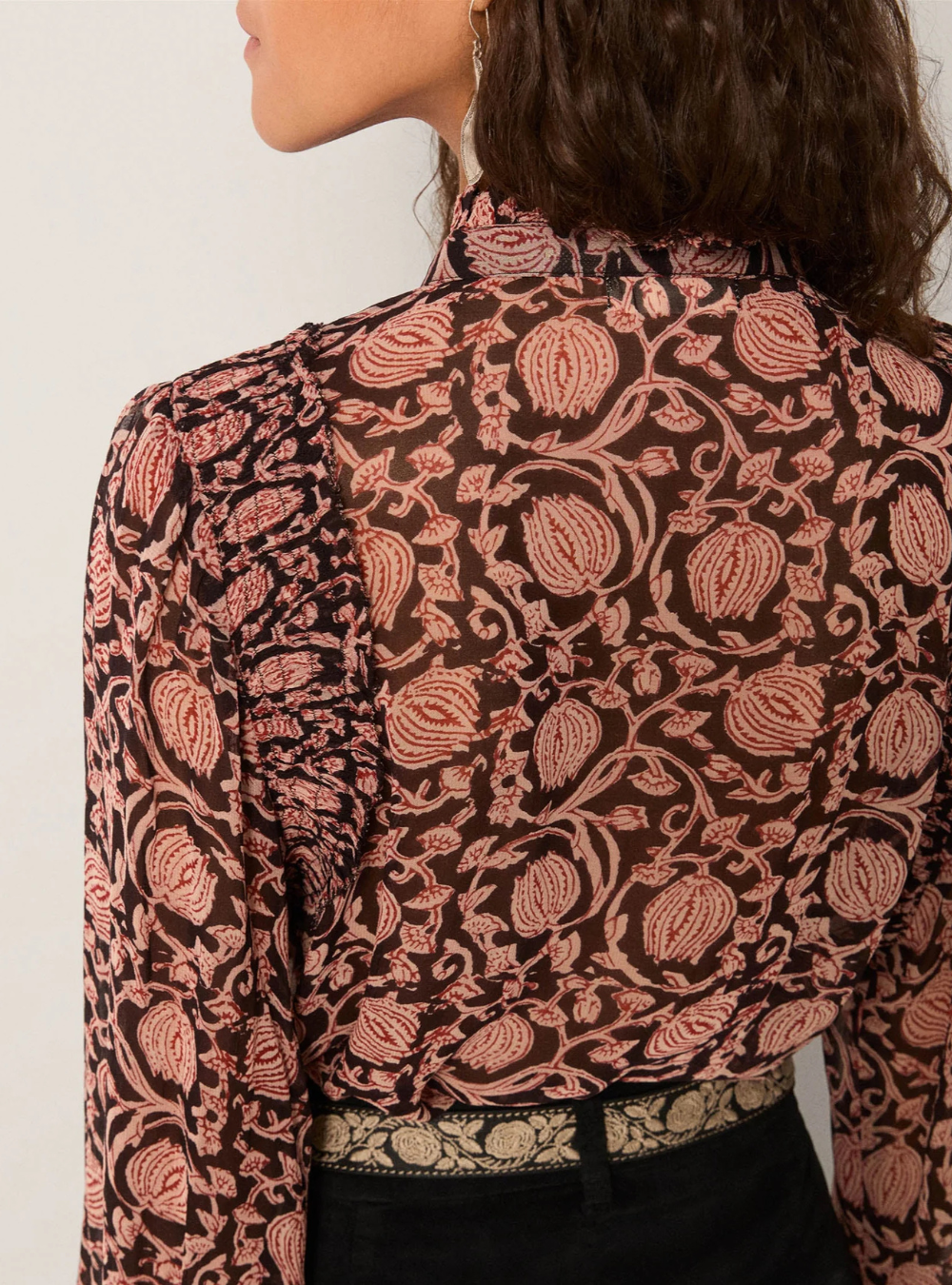 Mia Blouse - Ebony Rose