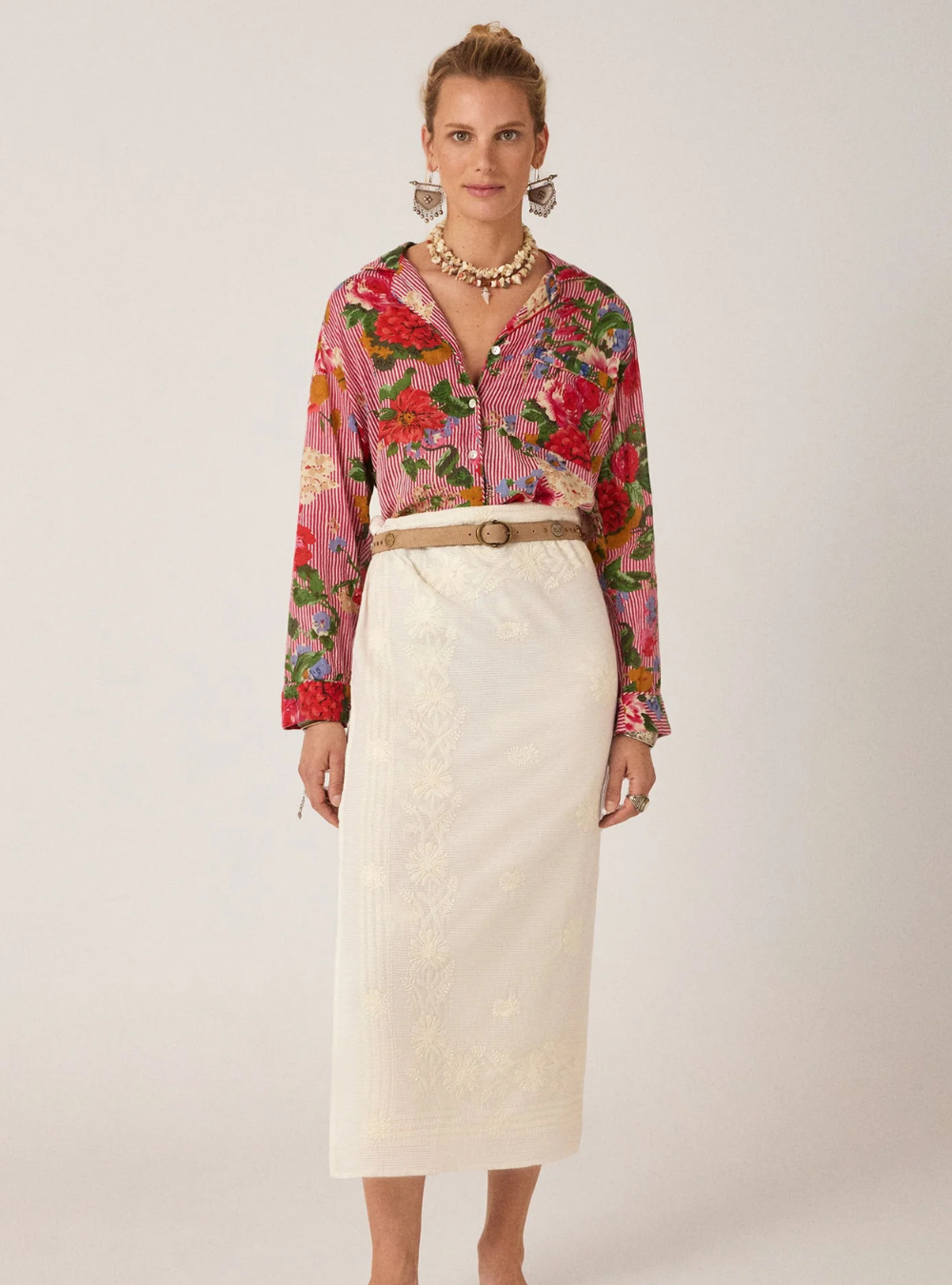 Nilo Pareo - Off White