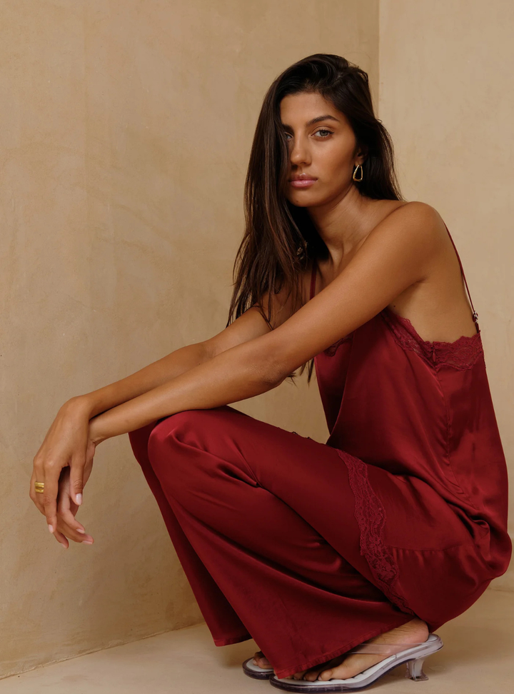 Essentia Pant - Merlot Red