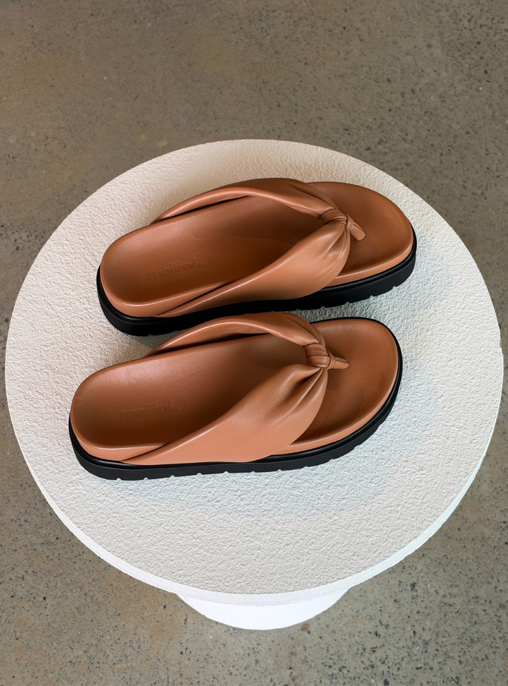 Meigh Leather Thongs - Tan