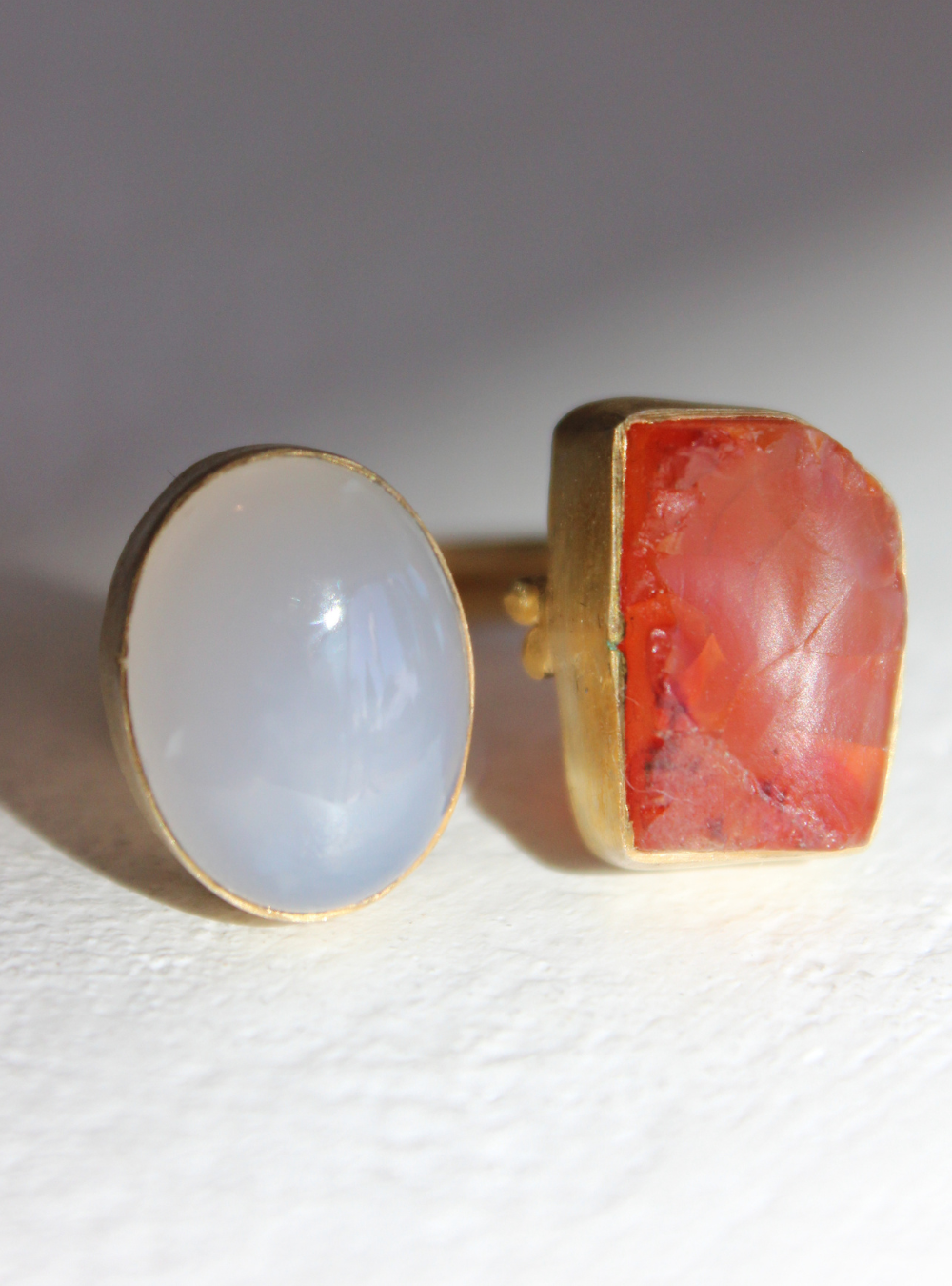 Moonstone/Carnelian Ring gold-plated