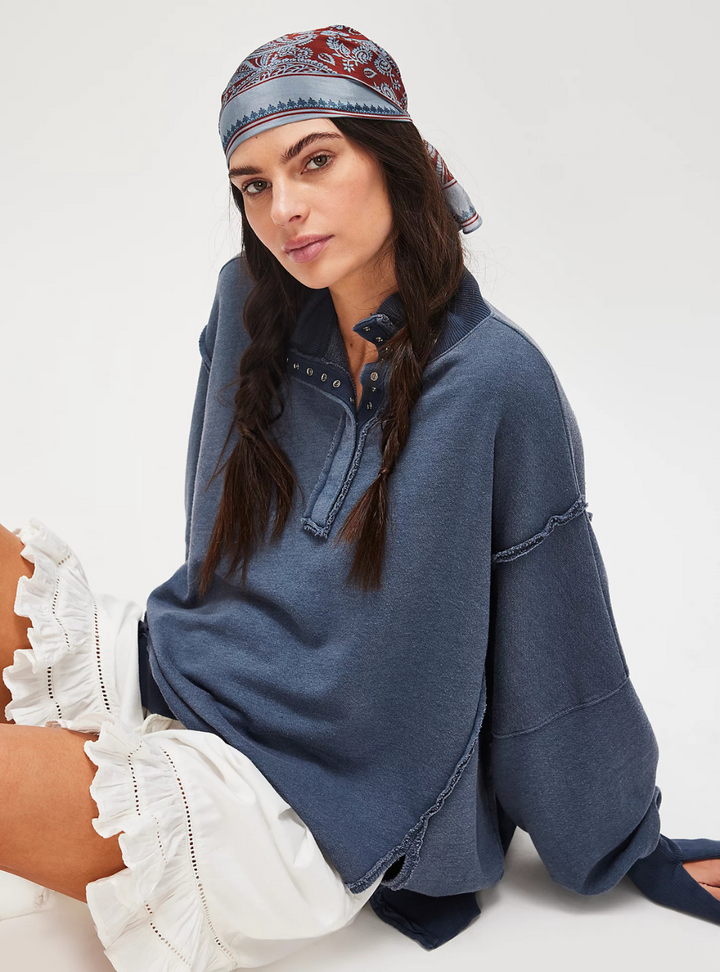 Camden Henley Sweatshirt - Navy
