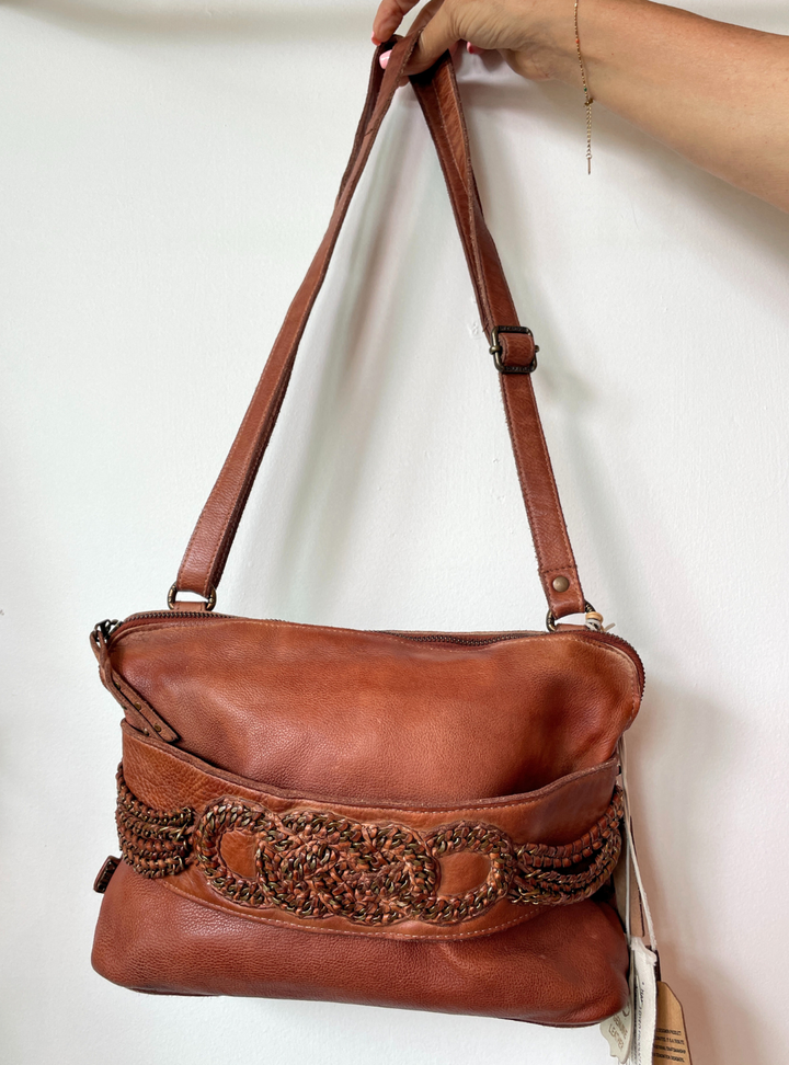 Jada Crossbody - Oak