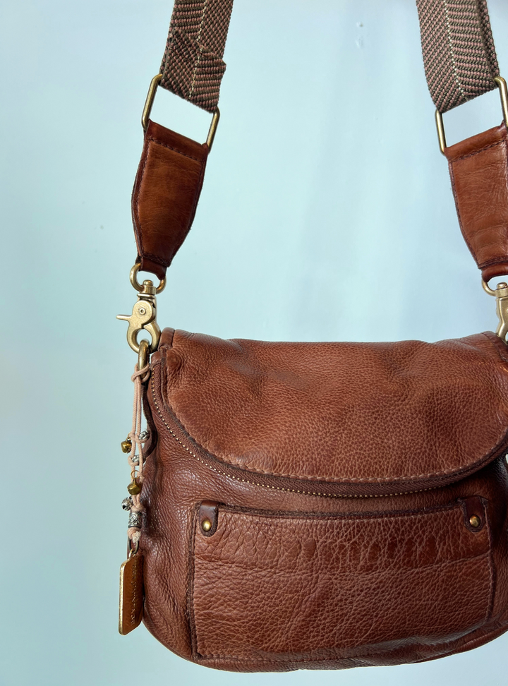 Livia Crossbody - Oak