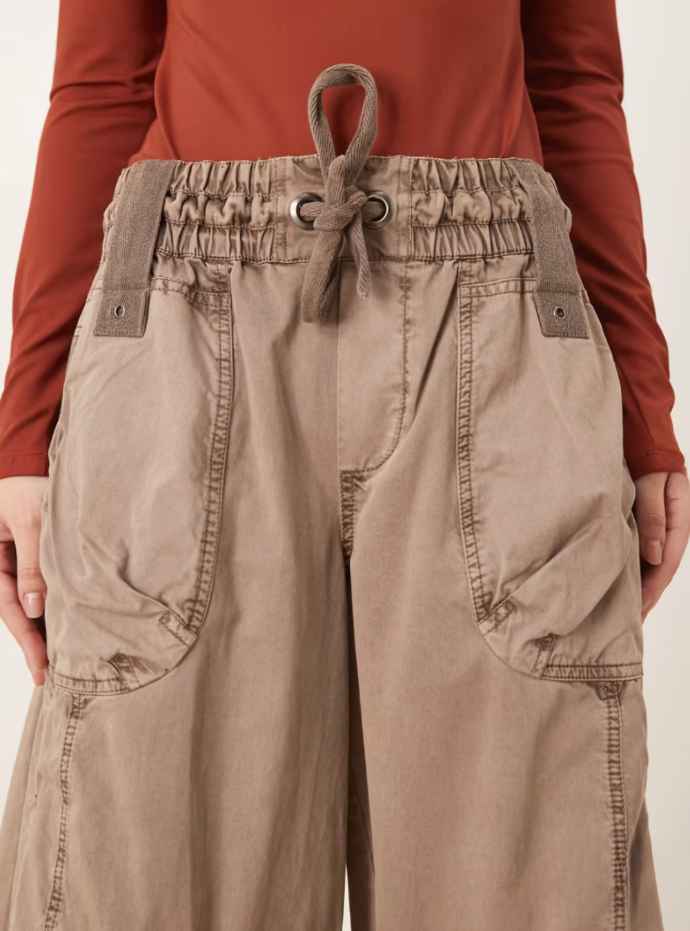 Onset Parachute Pant - Dusted Cocao