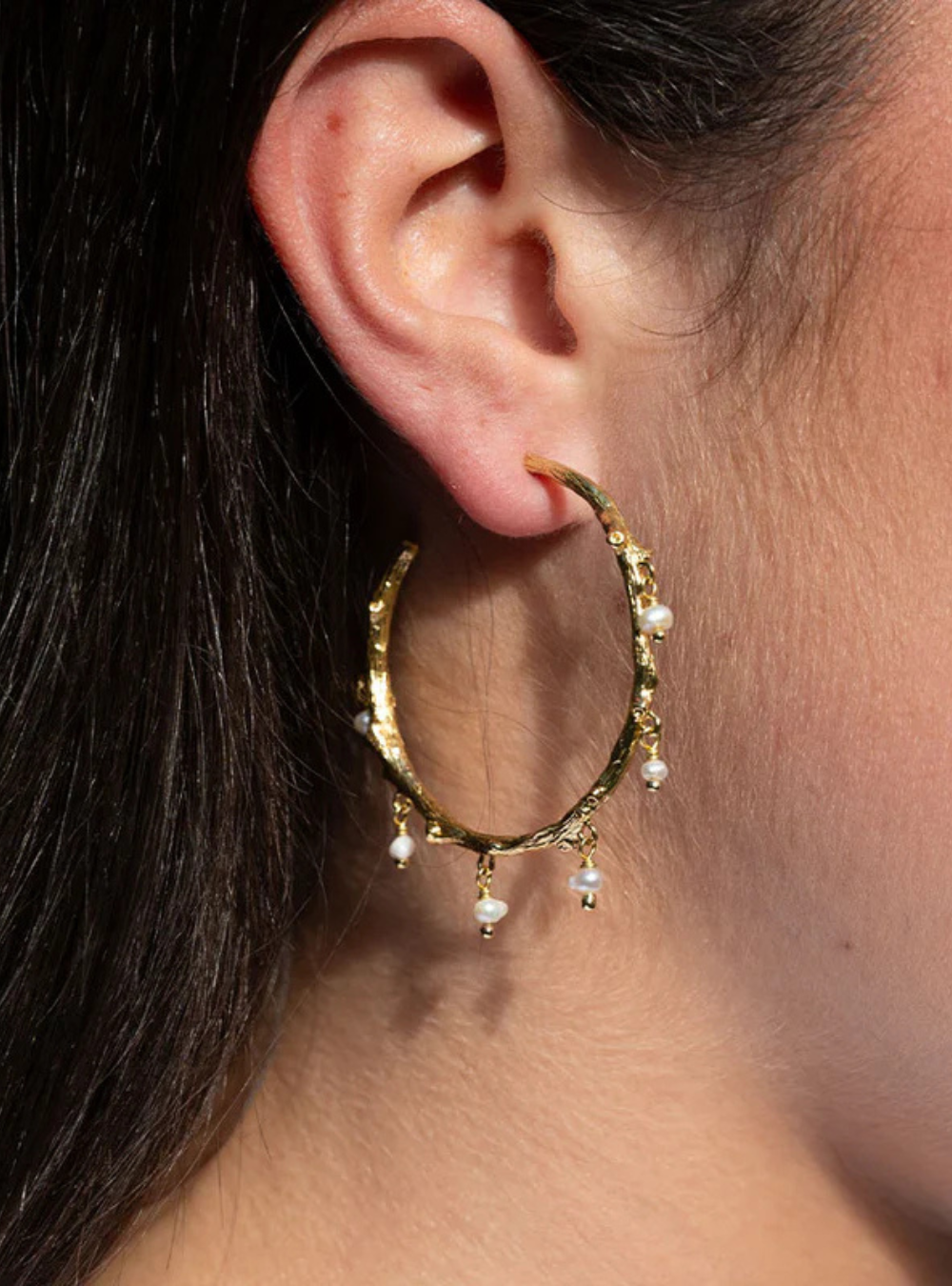 Moonlit Tide Pearl Hoop Earring