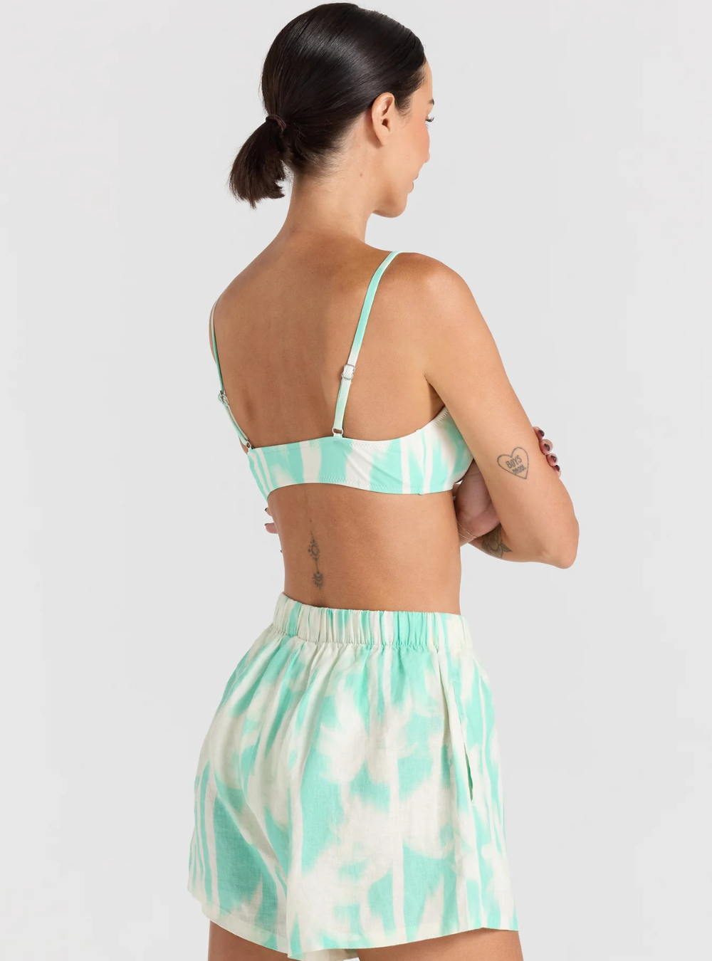 Palms 100% Linen Slit Short - Mint