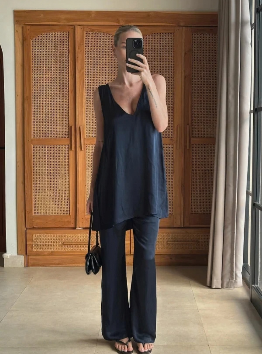 Essentia Pant - Black
