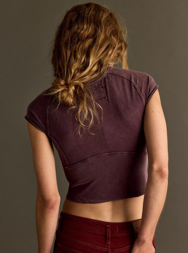 Protagonist Tee - Vintage Grape