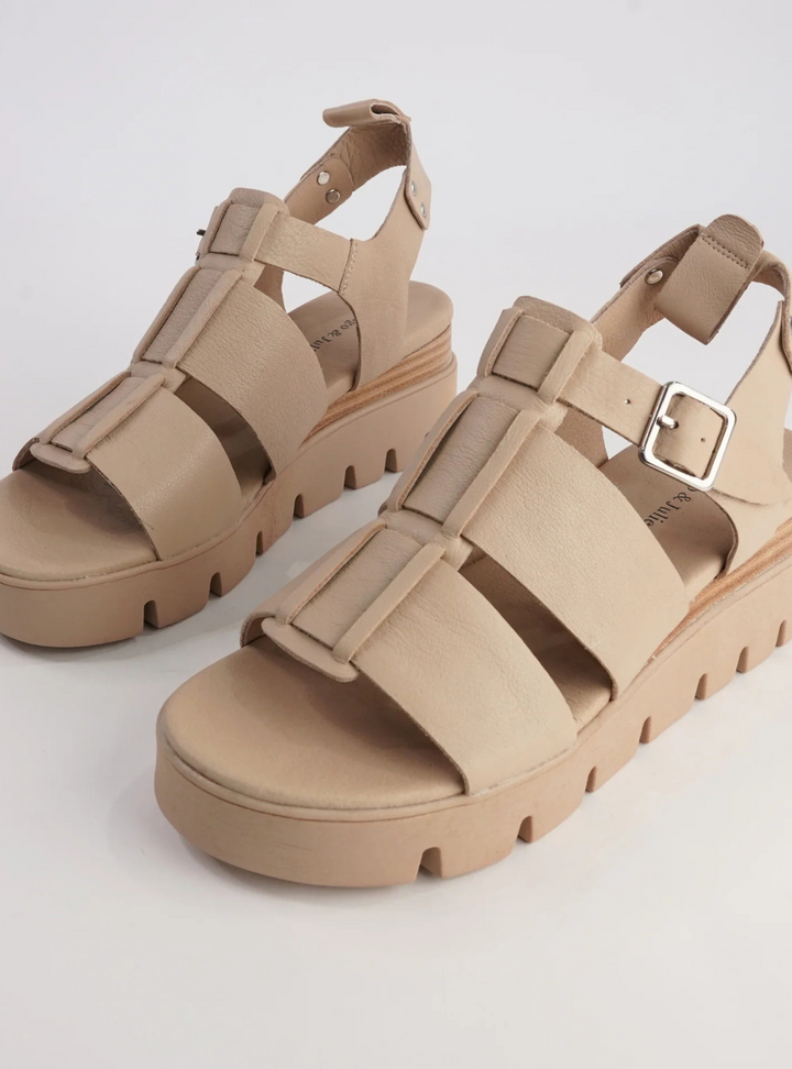 Relie Sandals - Camel