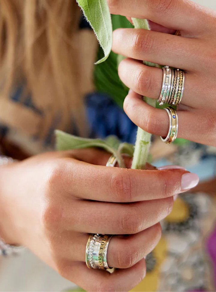Flow Meditation Spinning Ring