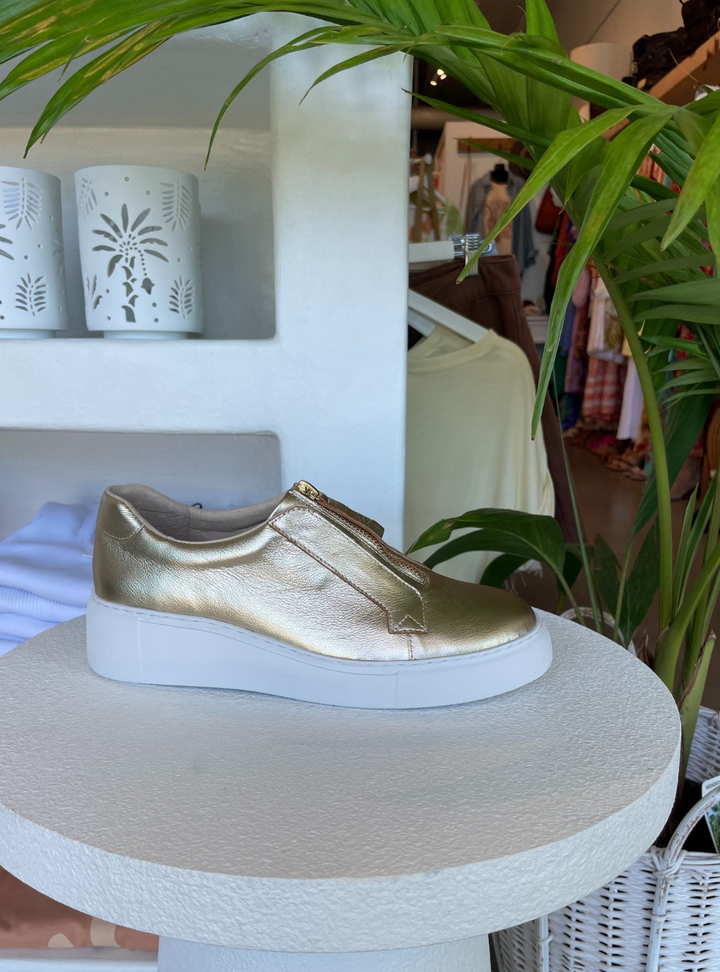 Yalore - Pale Gold Sneaker