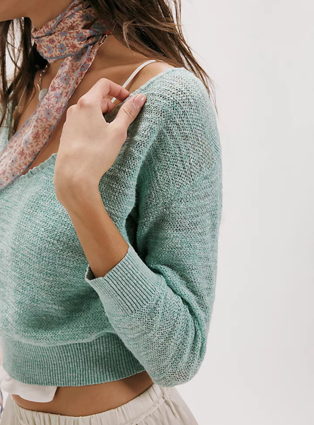Soft Focus Fine Gauge Pullover - Mermaid