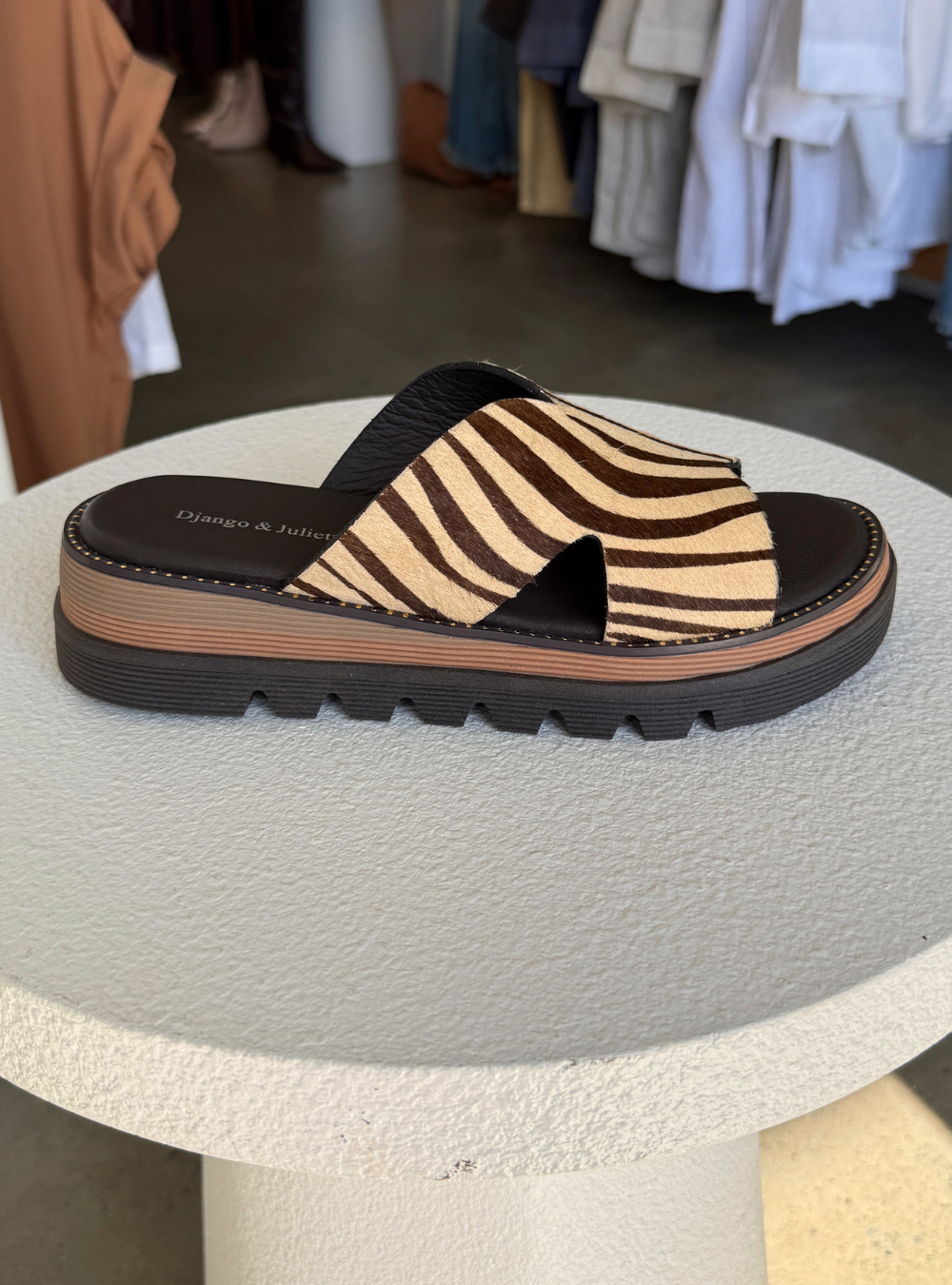 Suki Slides - Camel & Choc Pony
