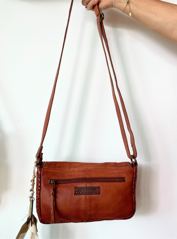 Elodie Crossbody - Tan