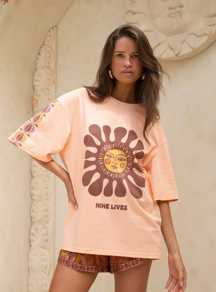 Rainbow Chaser Tee - Peachy