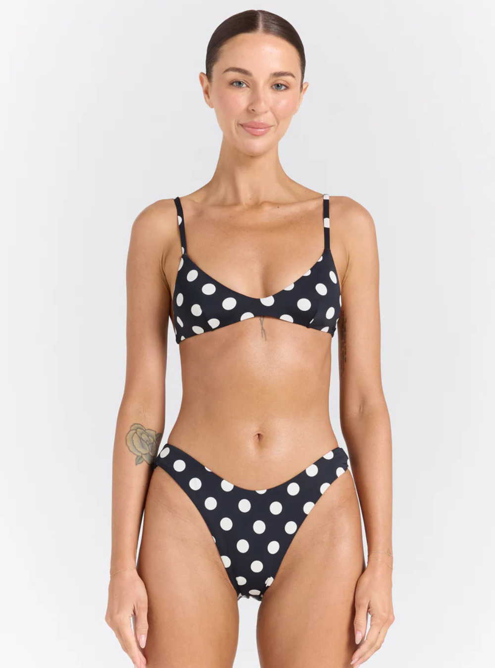 Seaside Scoop Bralette Top - Black