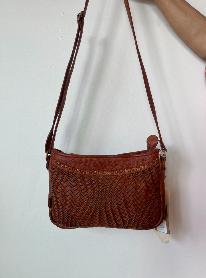 Tosca Crossbody - Tan