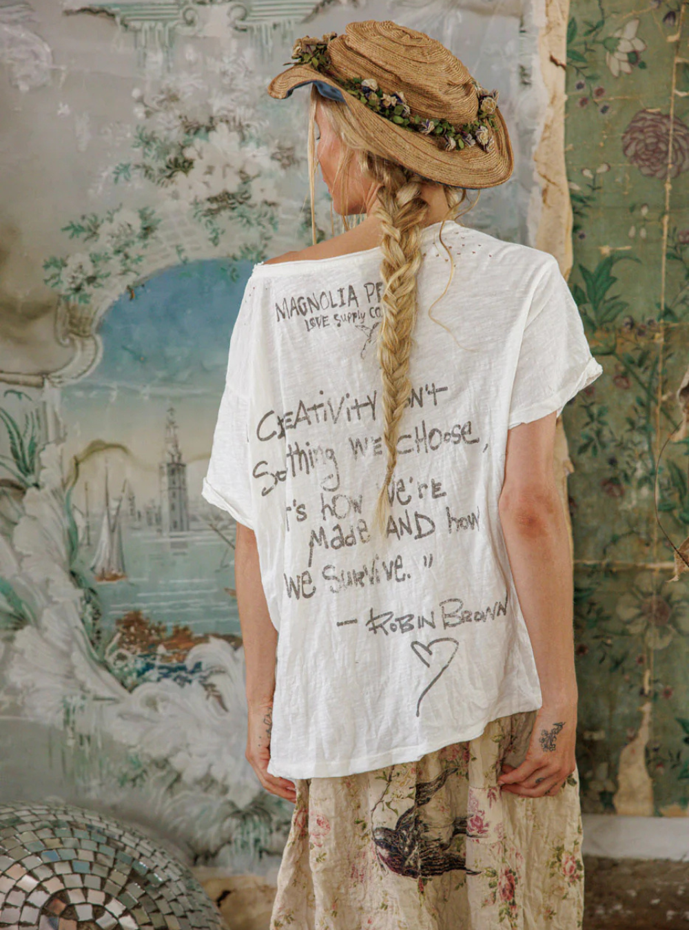 Magnolia Pearl Love Creativity Tee 2538 - True