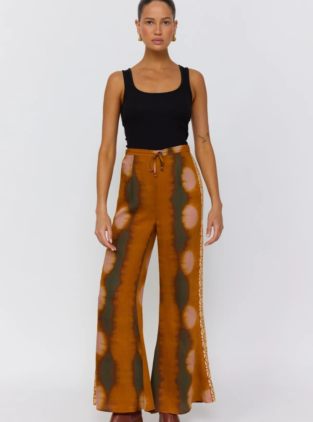 Nadia Flares - Umber