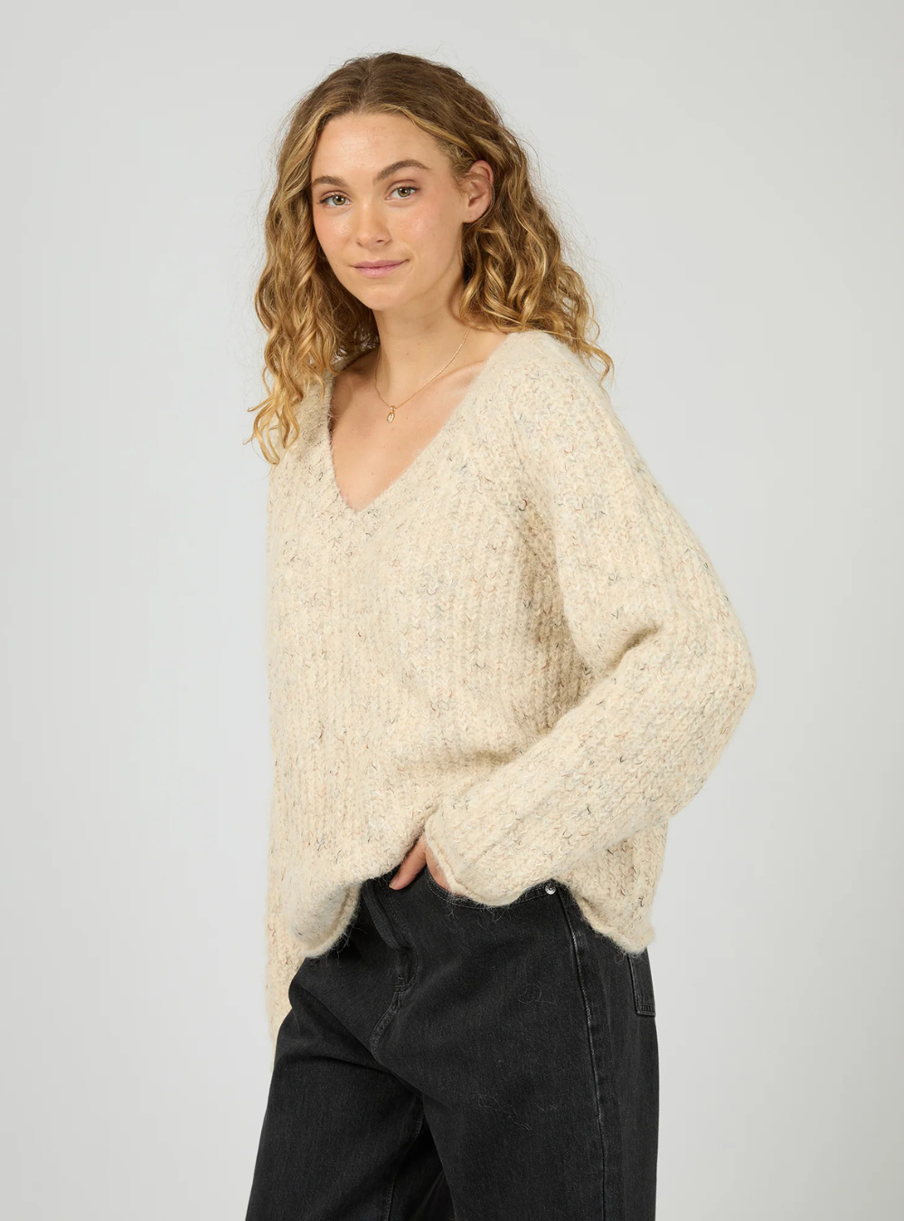 Devon V Neck Jumper - Vanilla