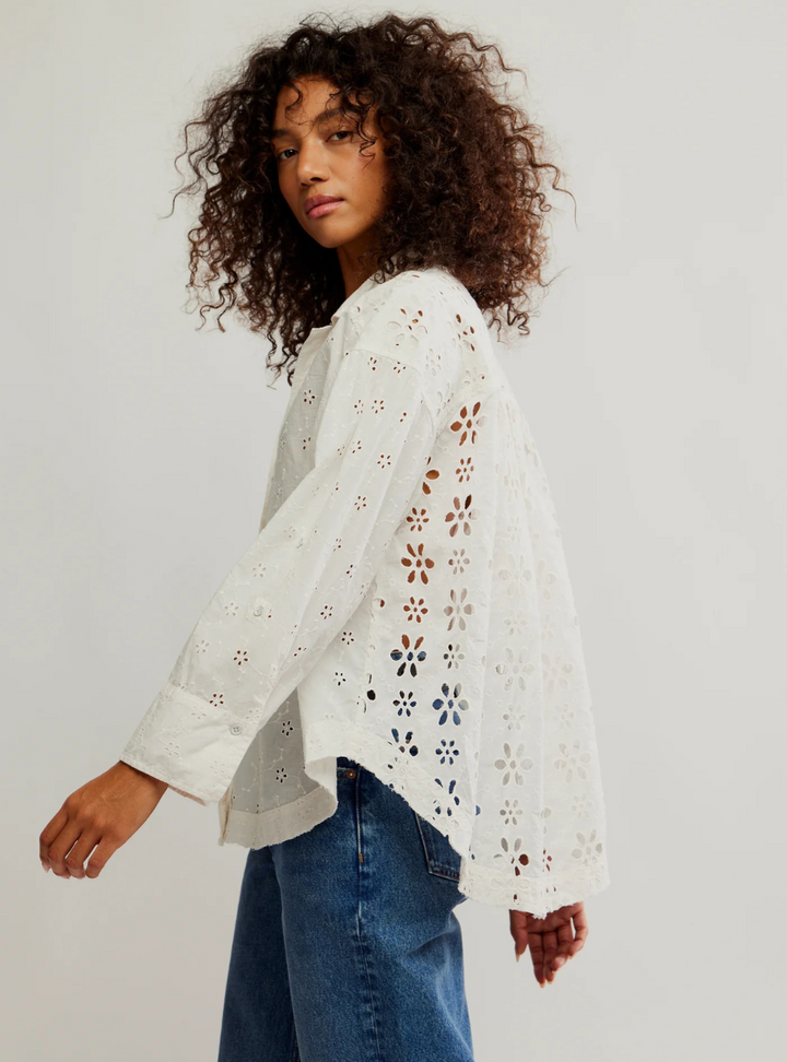 Mae Eyelet Shirt - Ecru Wash