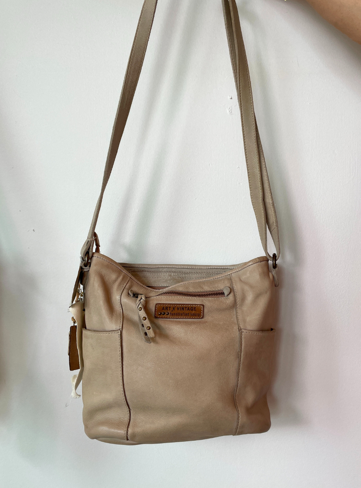 Wave Hobo - Taupe