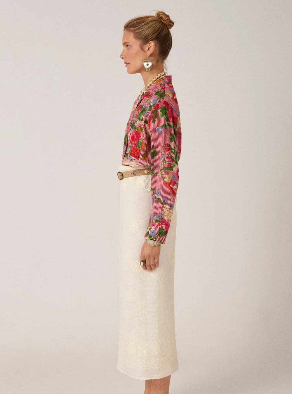 Nilo Pareo - Off White