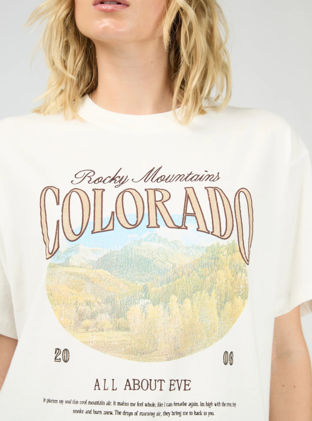 Rocky Mountains Relaxed Tee - Vintage White