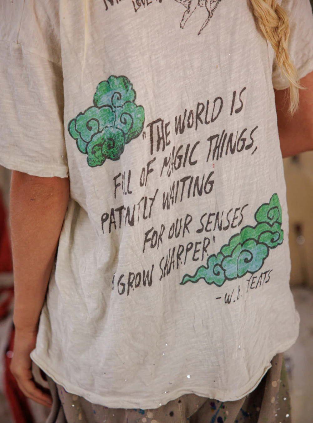 Magnolia Pearl Yeats Magic Dragon Tee 2664 - Moonlight